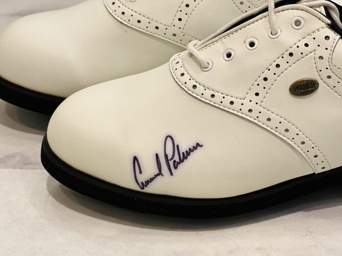Ботинки для гольфа с автографом. Арнольд Палмер